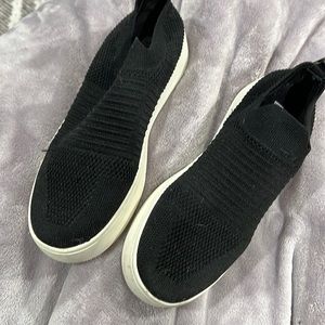 steve madden black knit